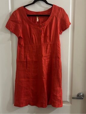 Maeve Coral-Red Short-Sleeve Scoop-Neck Midi Dress